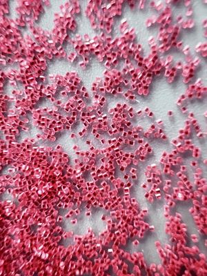 رسانه های انفجاری پلاستیکی نایلون قرمز 0.3*0.3mm Bead Blast Plastic